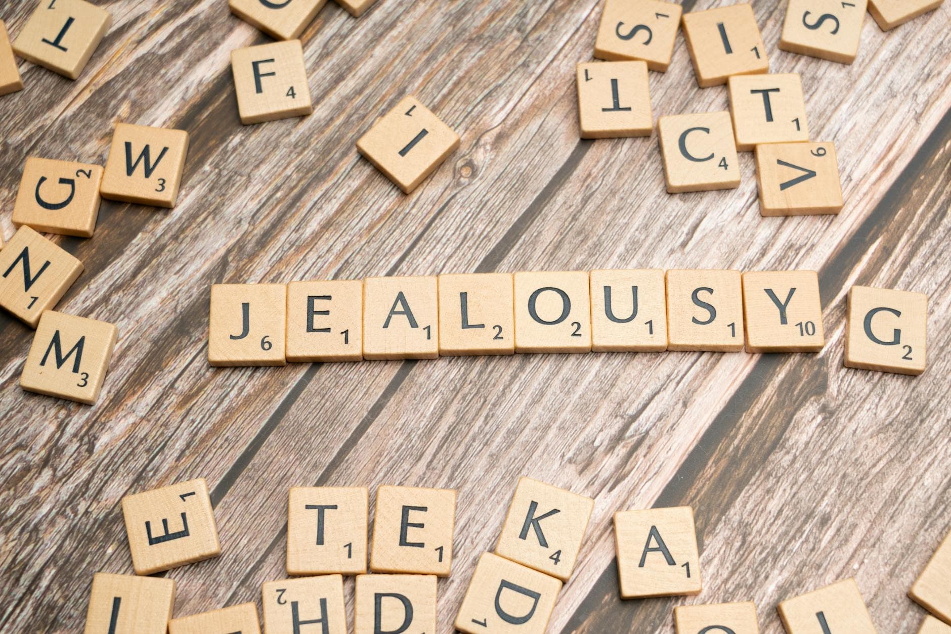 How Handling Jealousy in Polyamory Goes Wrong - And How To Avoid It