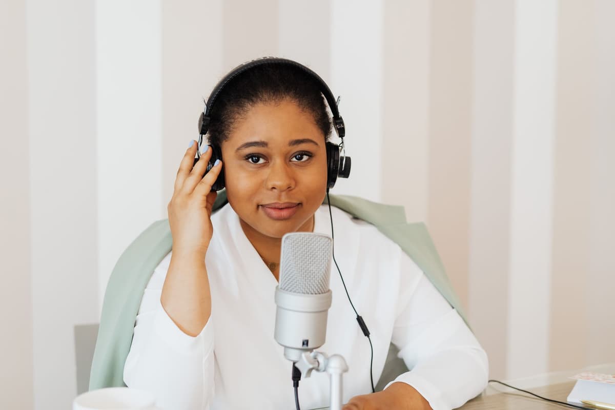 The Jealousy Series: 8 Podcast Episodes on Jealousy in Open Relationships and Polyamory