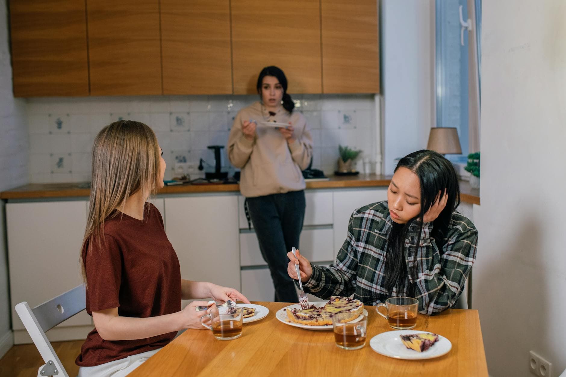 Stop Glorifying Kitchen Table Polyamory